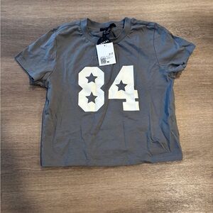 Cropped Gray T-Shirt with White '84' Print